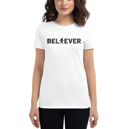 Women's Fashion Fit T-shirt Light - Bigfoot Believer